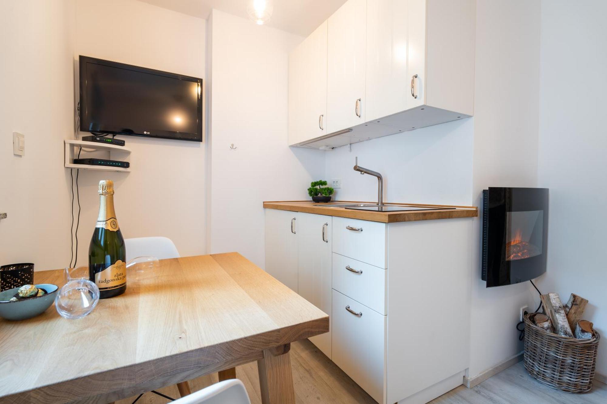 Apartment Loyd, Kranjska Gora - Studio Εξωτερικό φωτογραφία